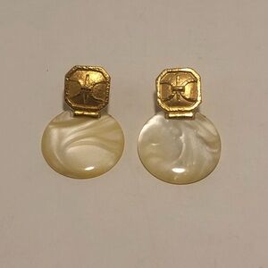 Elegant Gold and Cream Earrings